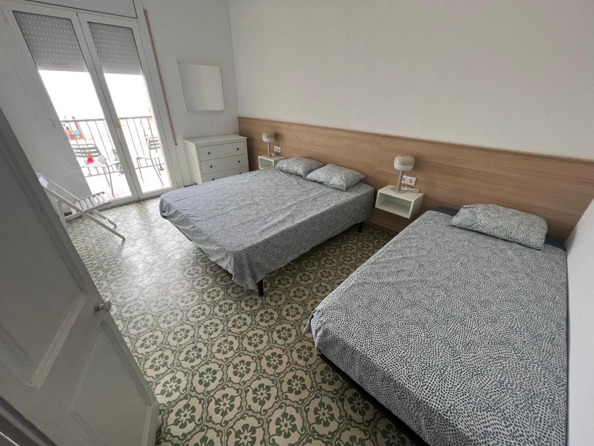 Apartamento El Bull De Baix A Mar Torredembarra Exterior foto